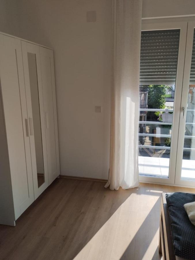 Apartman Zagreb , With Balcony And Free Parking Ngoại thất bức ảnh